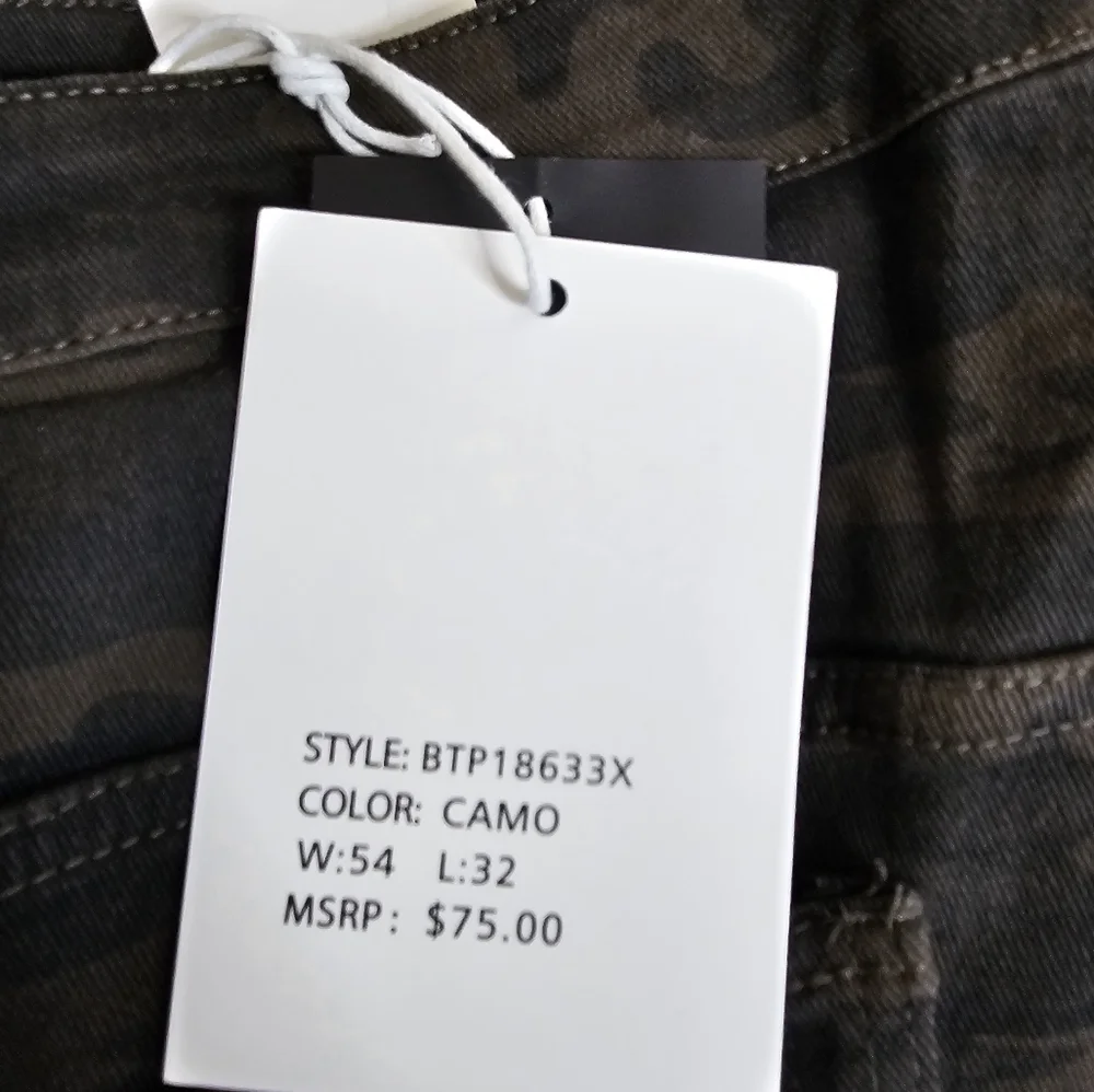 Blind Trust Men's Big & Tall, Distressed Camo Jeans,Size 54X32 ✨️NWT✨️ - Picture 7 of 12